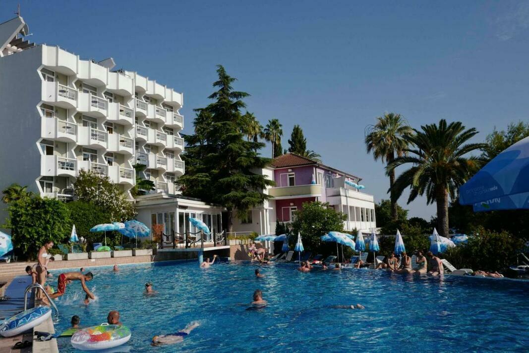 Hunguest Hotel Sun Resort 4 звезды в Херцег-Нови