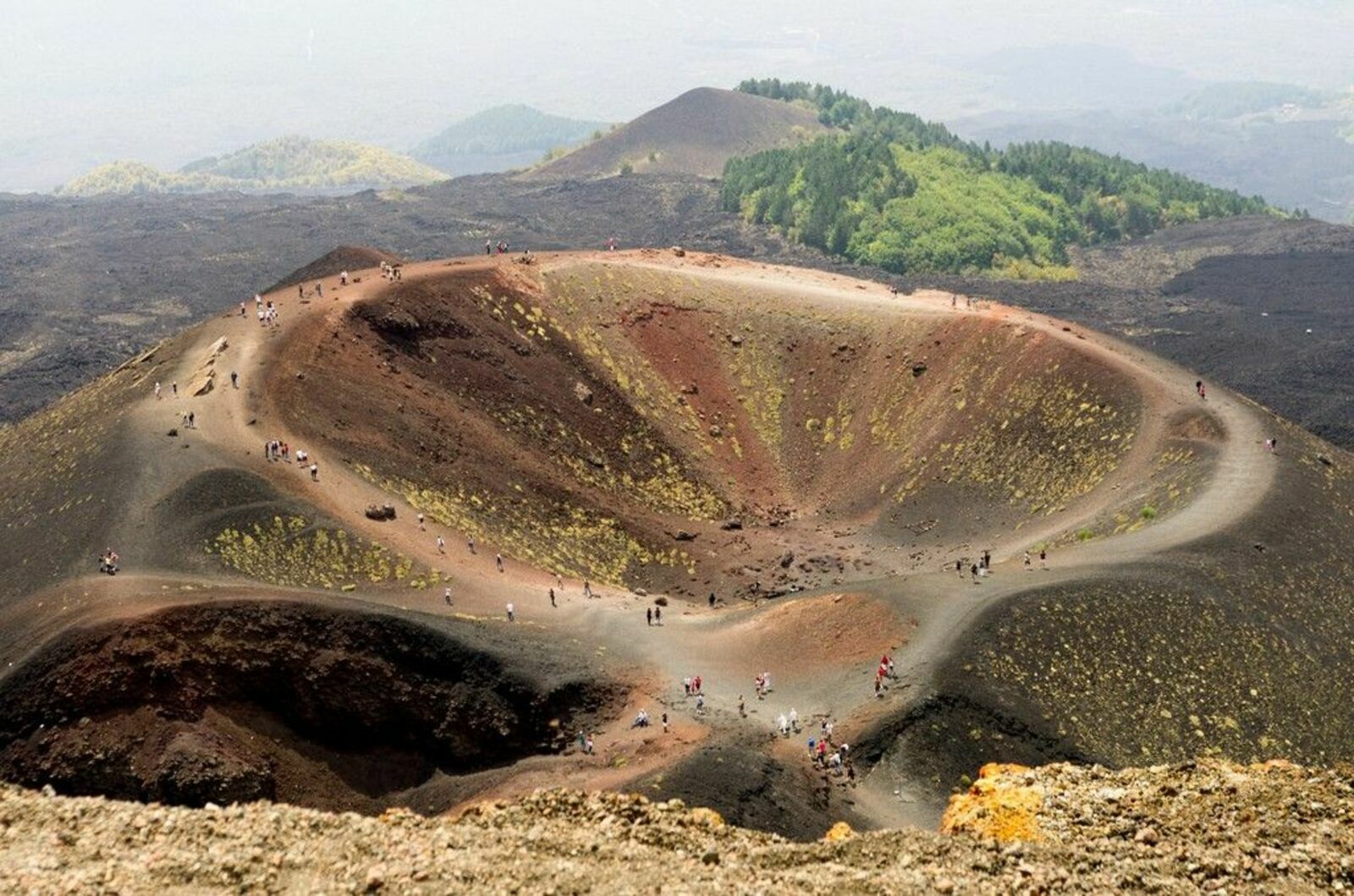 Excursie pe muntele Etna 2023 🏖️ AMIRAL TUR