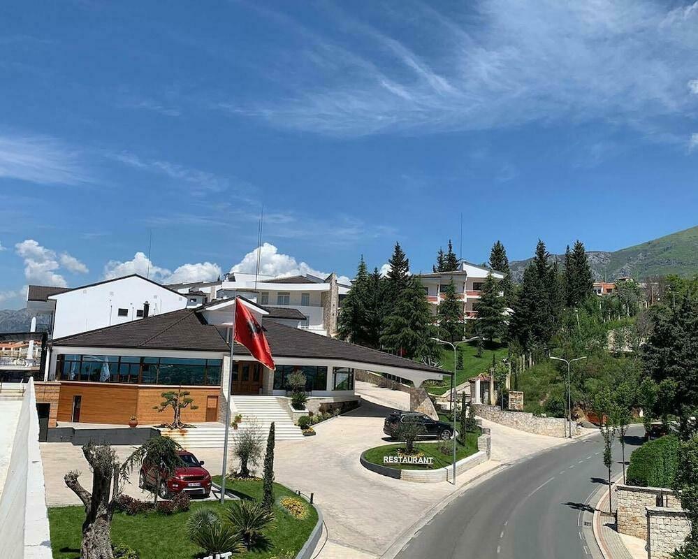 Hotel CHÂTEAU LINZA RESORT 4* - Unforgettable emotions just a click ...