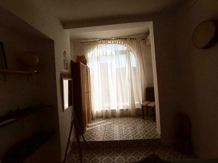 Image description