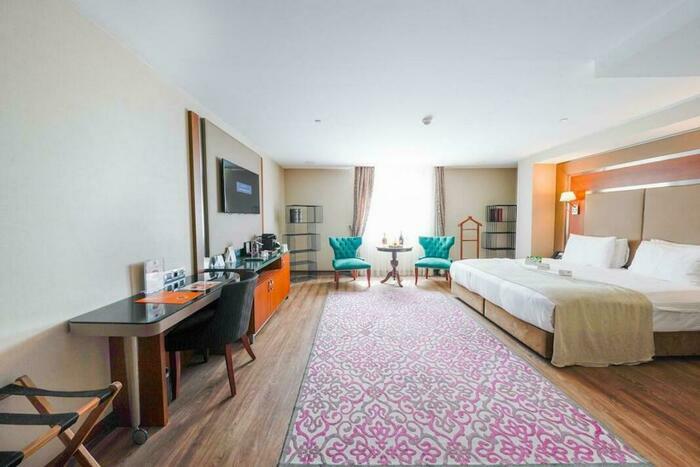 Image description