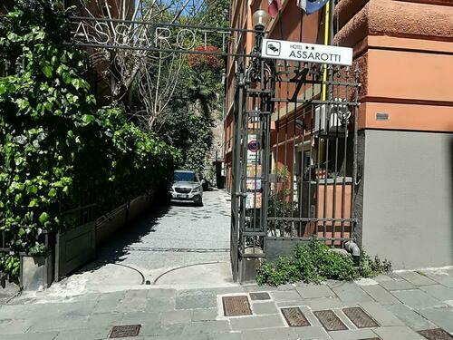 Image description