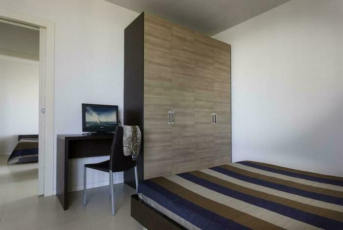 Image description