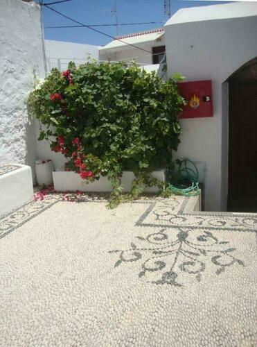 Image description