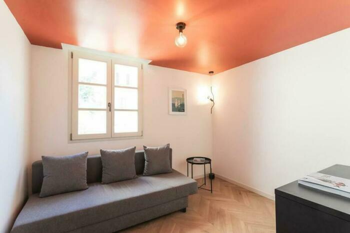 Image description