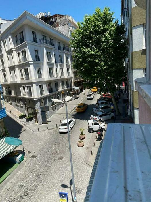 Image description