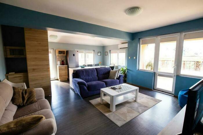 Image description