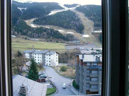 Image description