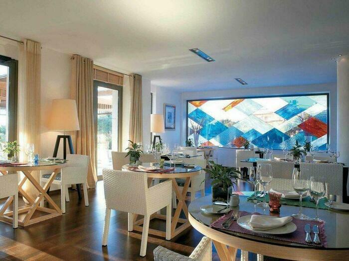 Image description