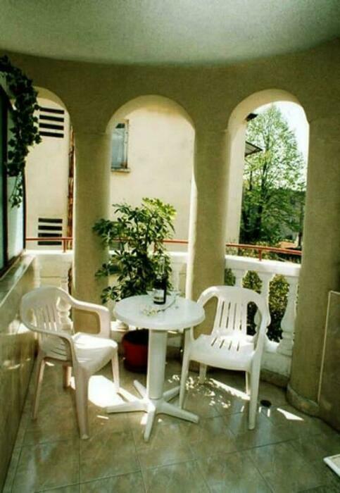 Image description