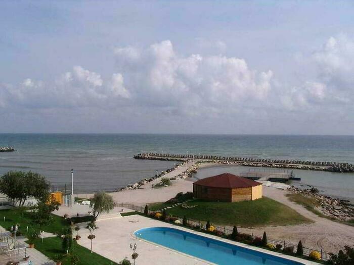 Image description
