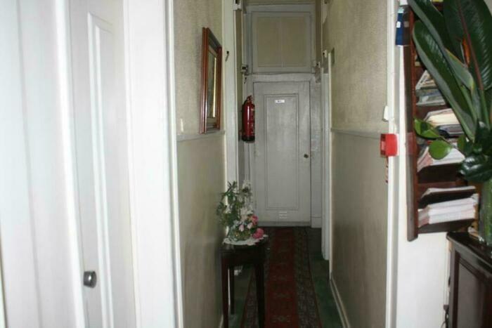 Image description
