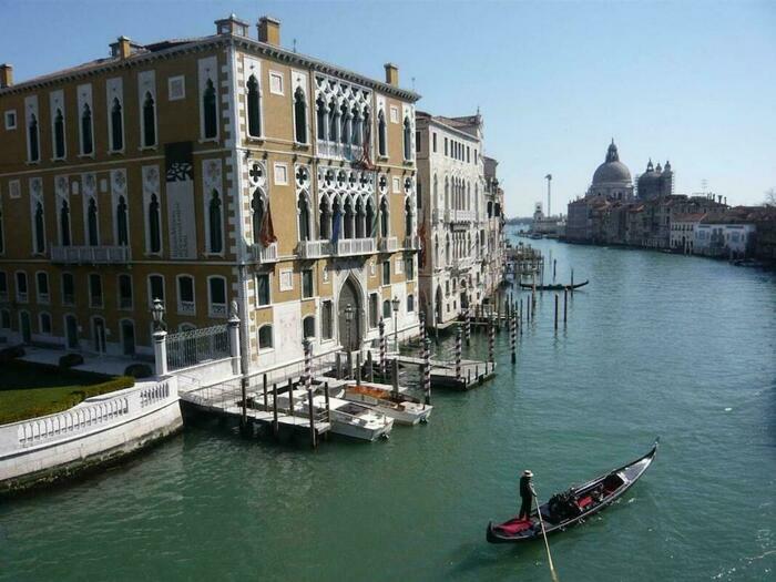 Image description