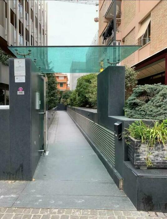 Image description