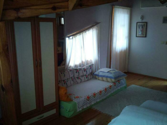 Image description
