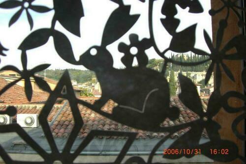 Image description