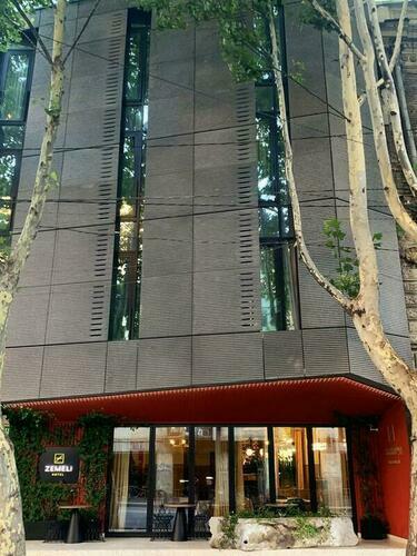 Image description