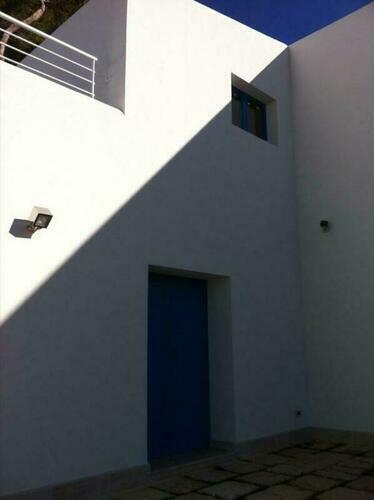Image description