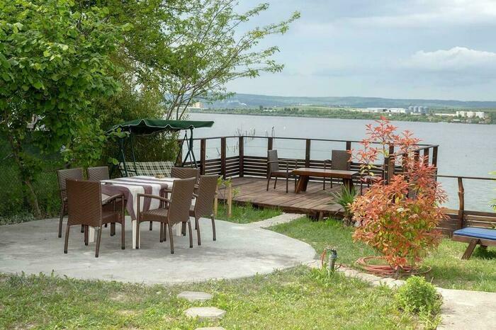 Image description
